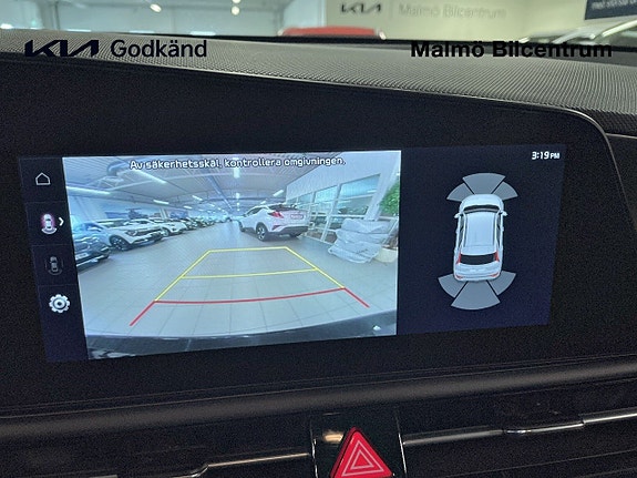 Kia Niro 9 of 18