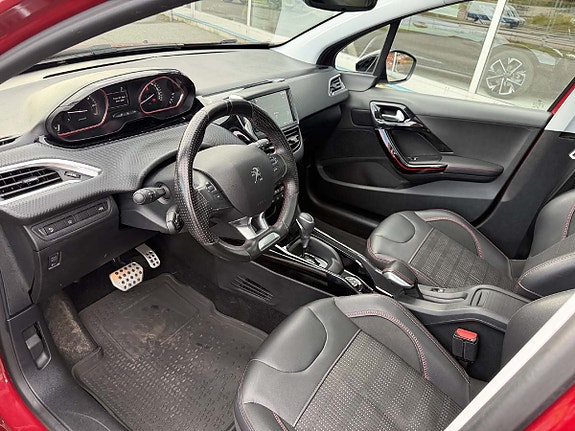 Peugeot 2008 8 of 8