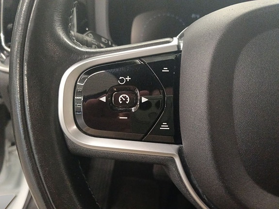 Volvo V60 23 of 24