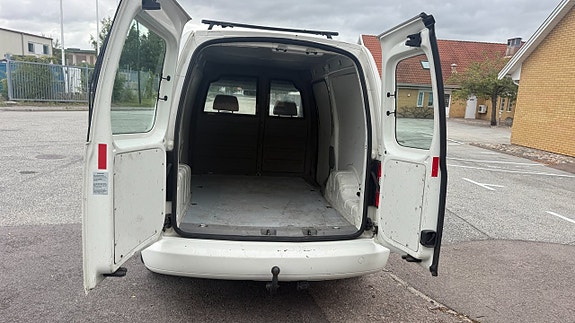 Volkswagen Caddy Maxi 9 of 10