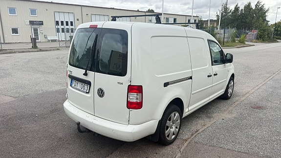 Volkswagen Caddy Maxi 8 of 10