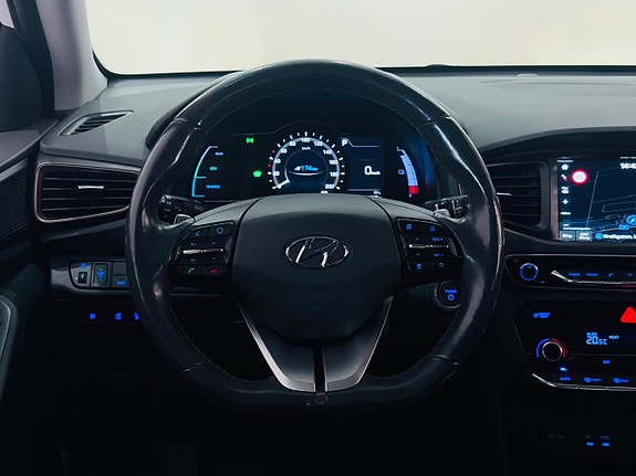 Hyundai IONIQ 20 of 23