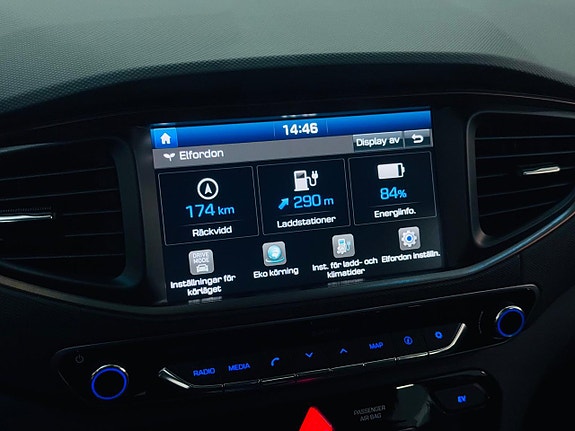 Hyundai IONIQ 17 of 23