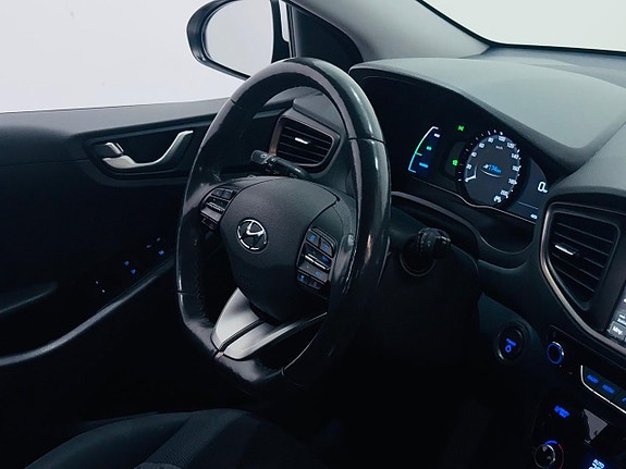 Hyundai IONIQ 4 of 23