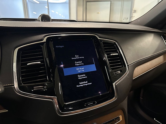 Volvo XC90 19 of 20