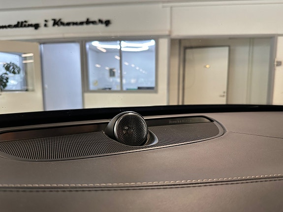 Volvo XC90 12 of 20
