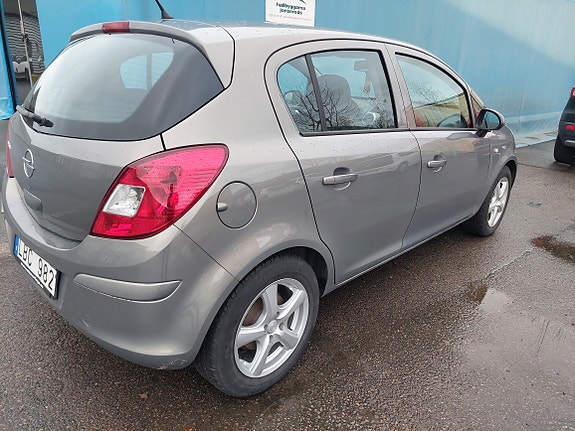 Opel Corsa 3 of 7