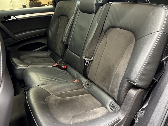 Audi Q7 15 of 24