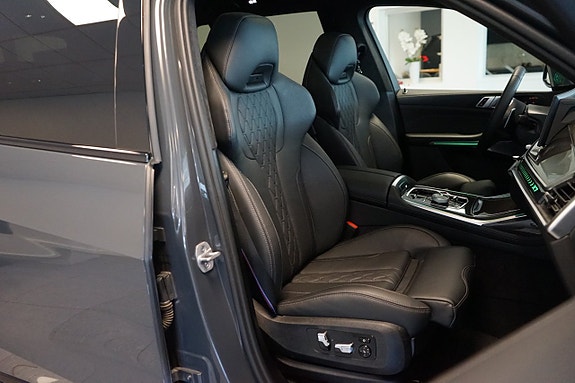 BMW X7 13 of 27