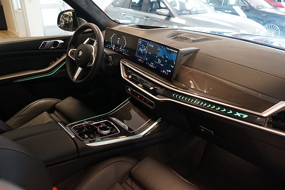 BMW X7 14 of 27