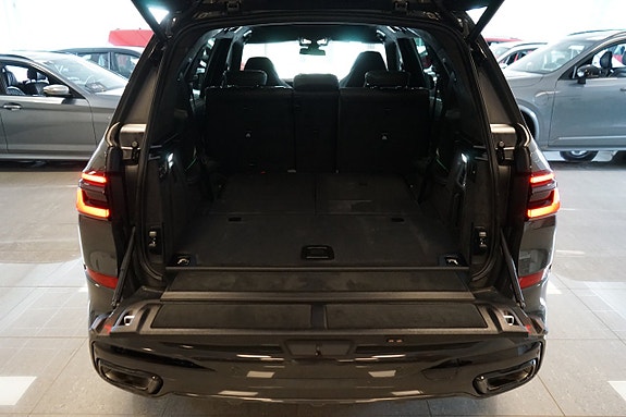 BMW X7 25 of 27
