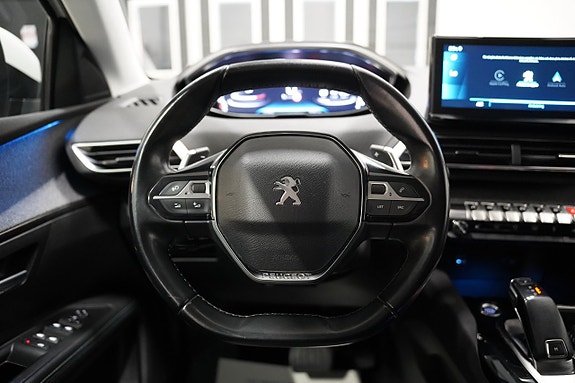 Peugeot 5008 10 of 21