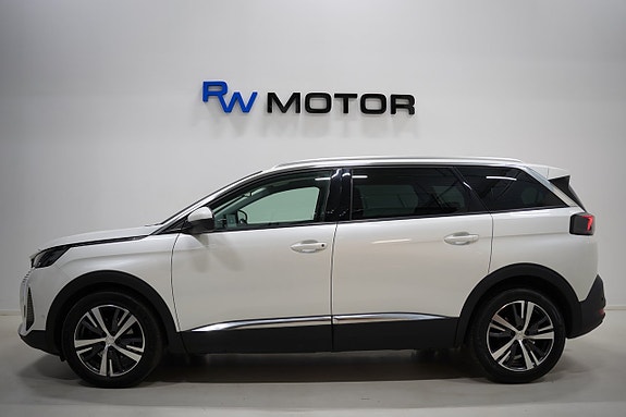 Peugeot 5008 3 of 21