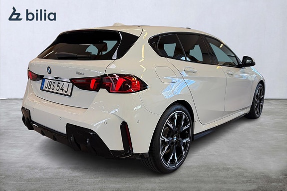 BMW 120 17 of 21