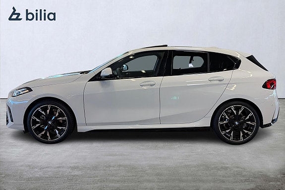 BMW 120 3 of 21