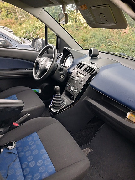 Suzuki Splash 5 of 8
