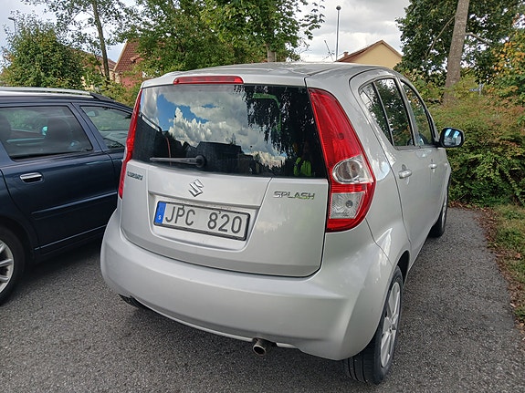 Suzuki Splash 4 of 8