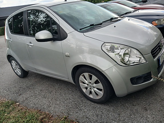 Suzuki Splash 2 of 8