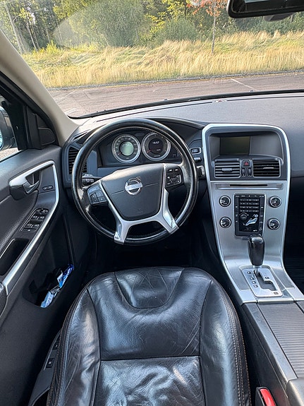 Volvo XC60 7 of 7