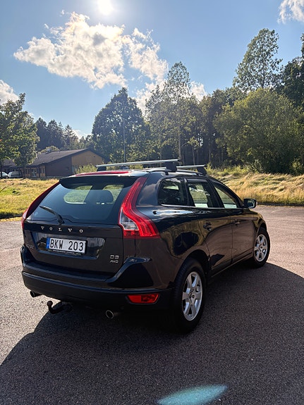 Volvo XC60 3 of 7