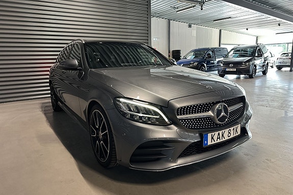 Mercedes-Benz C220 d 3 of 24