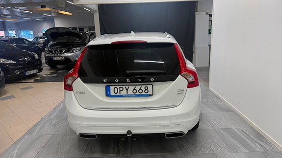 Volvo V60 5 of 16
