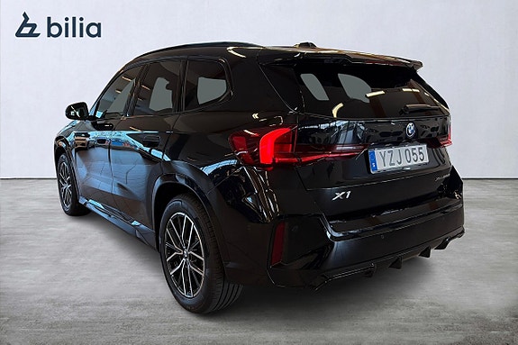 BMW X1 2 of 19