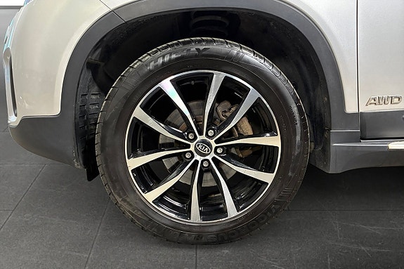 Kia Sorento 17 of 18