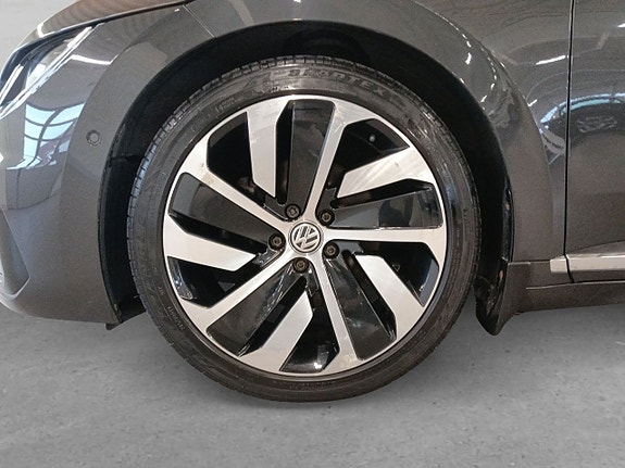 Volkswagen Arteon 8 of 23