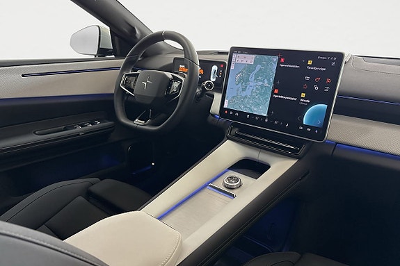 Polestar 4 14 of 25