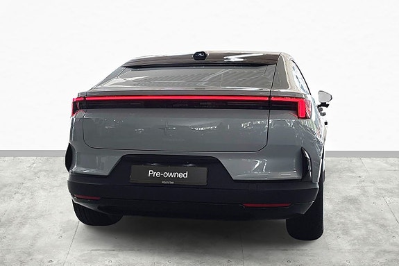 Polestar 4 6 of 25