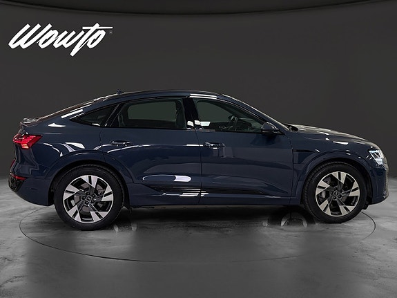 Audi Q8 3 of 20