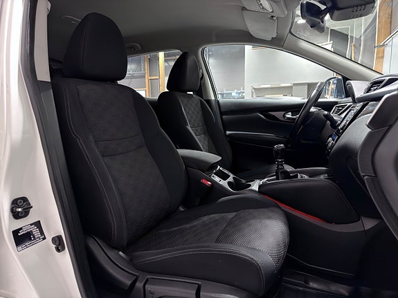 Nissan Qashqai 24 of 26