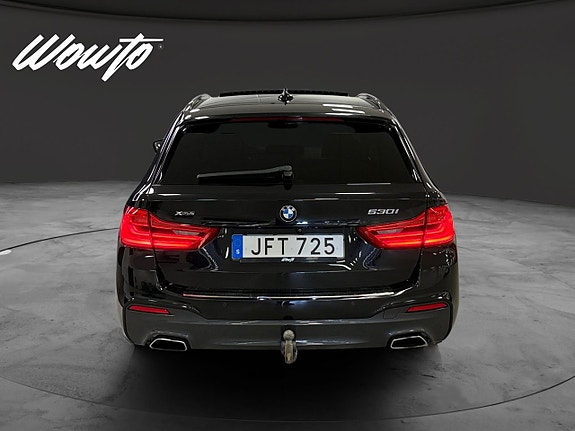 BMW 530i 5 of 19