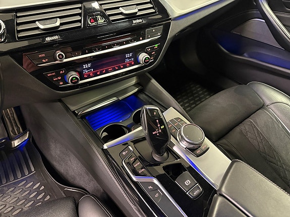 BMW 530i 13 of 19