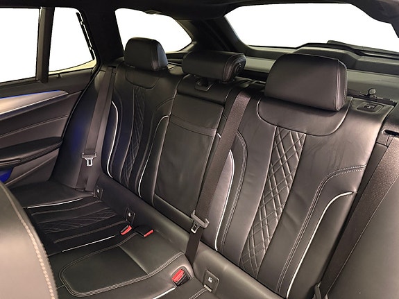 BMW 530i 9 of 19