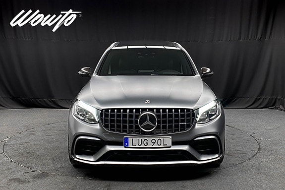 Mercedes-Benz GLC63 2 of 25