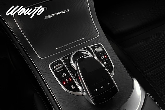 Mercedes-Benz GLC63 15 of 25