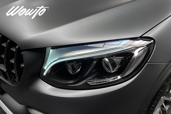 Mercedes-Benz GLC63 22 of 25