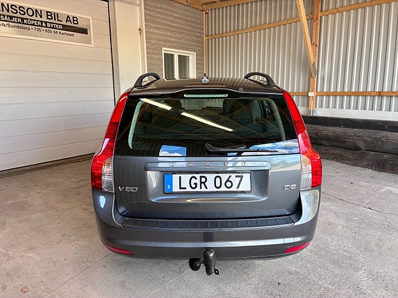 Volvo V50 6 of 11