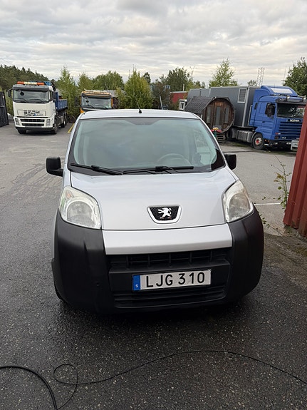 Peugeot Bipper 2 of 6