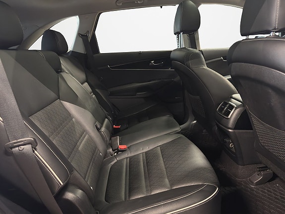 Kia Sorento 13 of 26