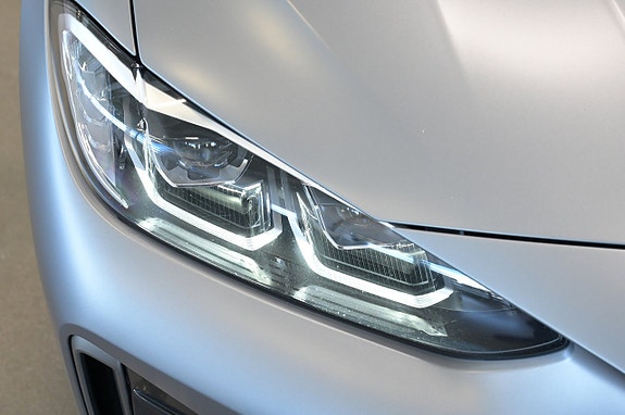 BMW i4 25 of 27
