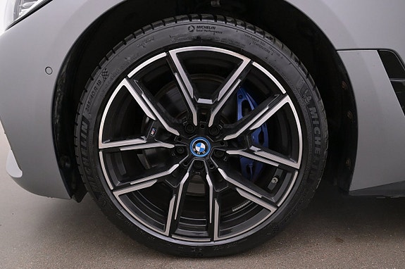 BMW i4 27 of 27