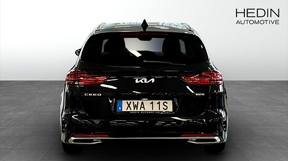 Kia Ceed 7 of 9