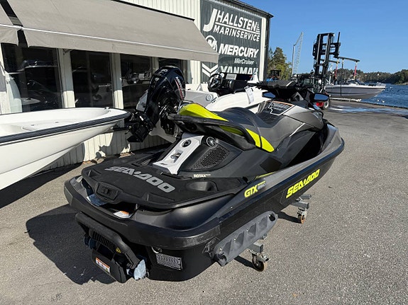 Sea-Doo GTX 260 Limited -15 99 timmar 2 of 7