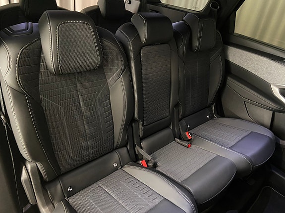 Peugeot 5008 14 of 22