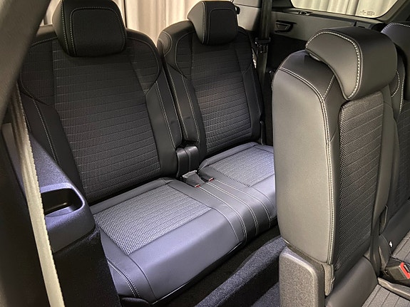 Peugeot 5008 13 of 22
