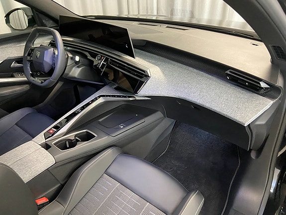 Peugeot 5008 15 of 22