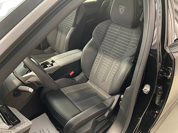 Peugeot 5008 7 of 22